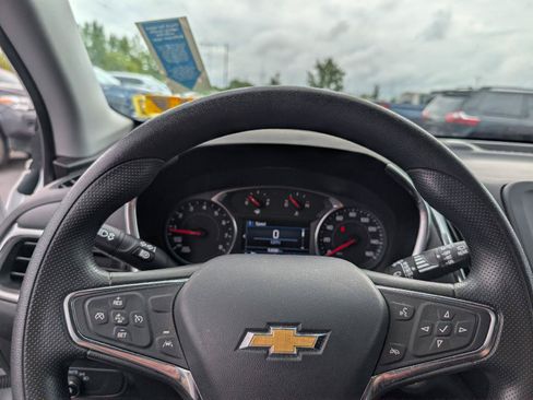 Used 2023 Chevrolet Equinox LT w/ LPO, Floor Liner Package AWD/4WD image 14
