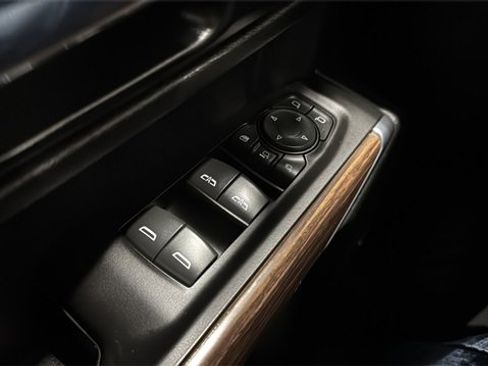 Used 2022 Chevrolet Silverado 3500 High Country image 21