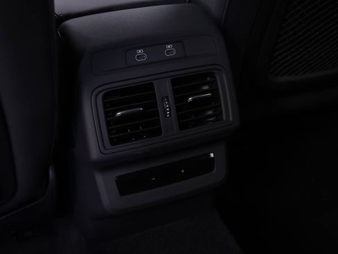 Certified 2025 Audi Q5 2.0T Premium w/ Convenience Package image 19