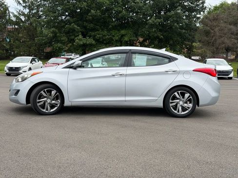 Used 2011 Hyundai Elantra GLS FWD image 3