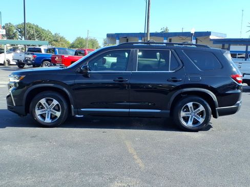 Used 2023 Honda Pilot EX-L image 2