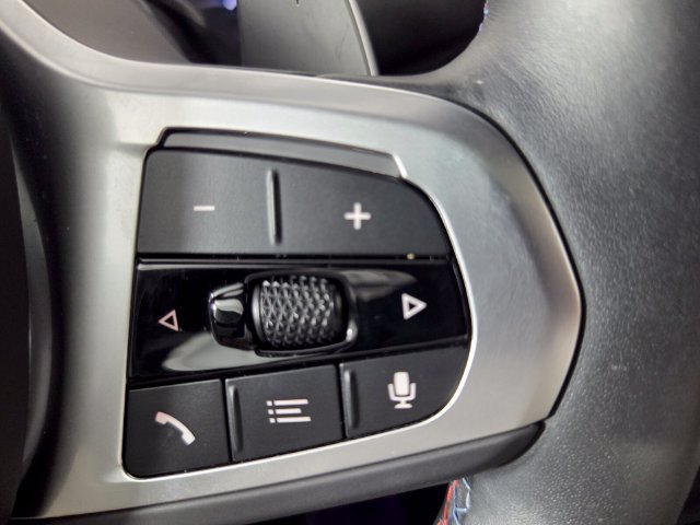 Used 2026 BMW X6 M60i AWD/4WD image 17