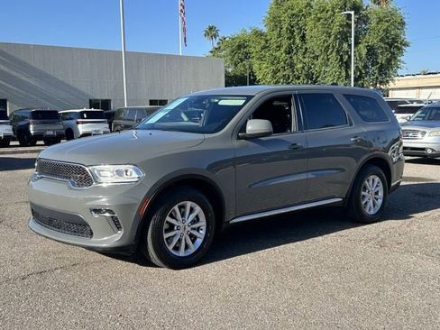Used 2021 Dodge Durango SXT w/ Trailer Tow Group IV RWD image 2