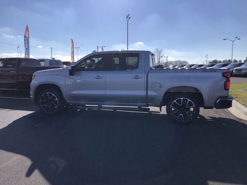 Used 2022 Chevrolet Silverado 1500 LTZ w/ LTZ Premium Package AWD/4WD image 3