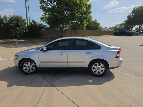 Used 2007 Volvo S40 2.4i FWD image 5