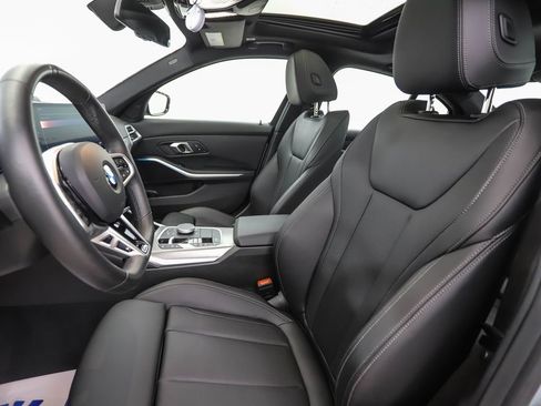 Certified 2025 BMW 330i xDrive Sedan image 11