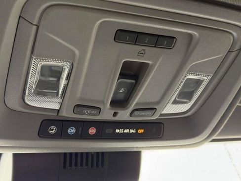 Used 2023 Chevrolet Silverado 1500 RST image 32