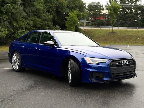 Used 2022 Audi S6 Premium Plus w/ S6 Executive Package AWD/4WD image 8