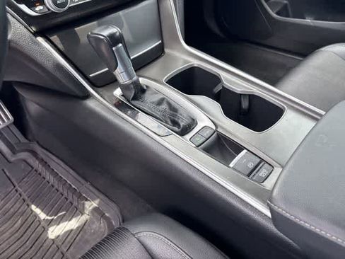 Used 2019 Honda Accord Sport image 15