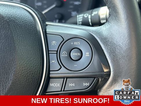 Used 2024 Toyota Corolla Cross LE w/ Moonroof Package AWD/4WD image 22