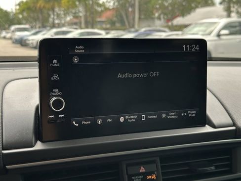 Used 2023 Honda Pilot EX-L image 13