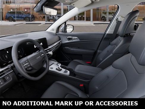 New 2026 Kia Sportage EX image 17