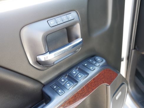 Used 2018 GMC Sierra 1500 SLT image 19