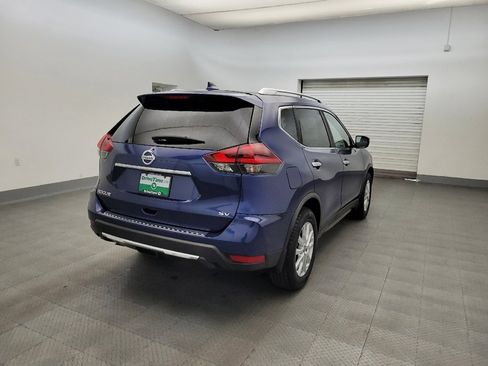 Used 2018 Nissan Rogue SV FWD image 9