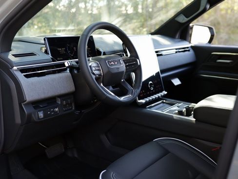 New 2026 GMC Sierra EV Elevation image 9