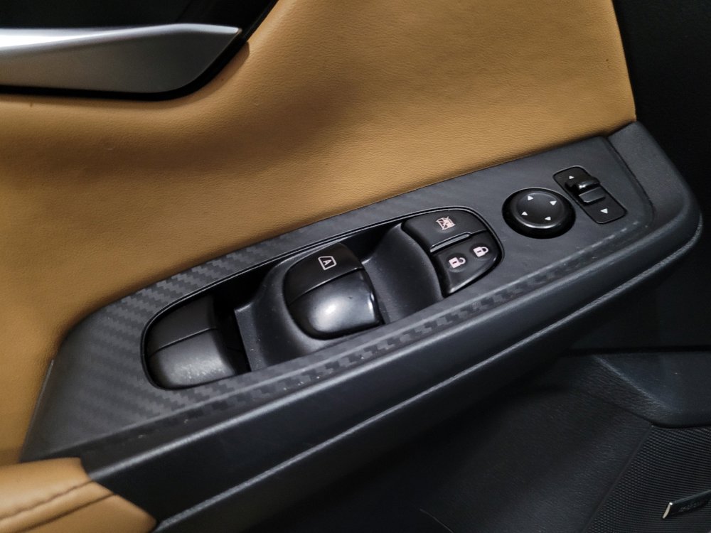 Used 2025 Nissan Sentra SV w/ SV Premium Package FWD image 27