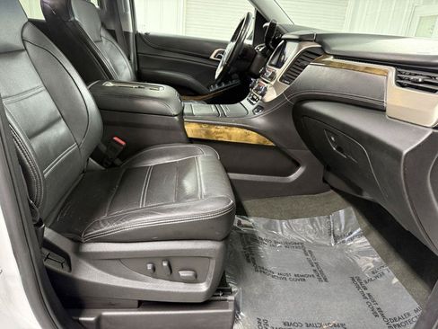 Used 2016 GMC Yukon XL Denali w/ Open Road Package AWD/4WD image 45