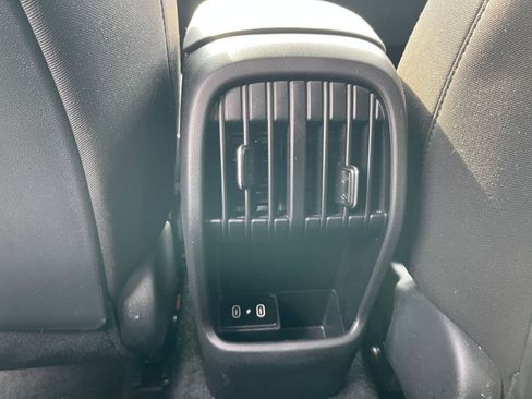 Used 2025 Hyundai Kona SEL image 23