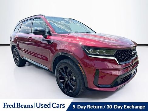 Used 2023 Kia Sorento SX AWD/4WD image 1