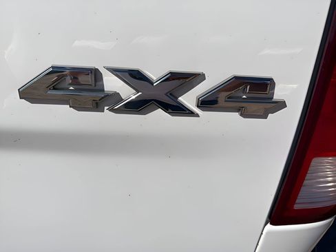 Used 2018 RAM 2500 Tradesman w/ Popular Equipment Group image 26