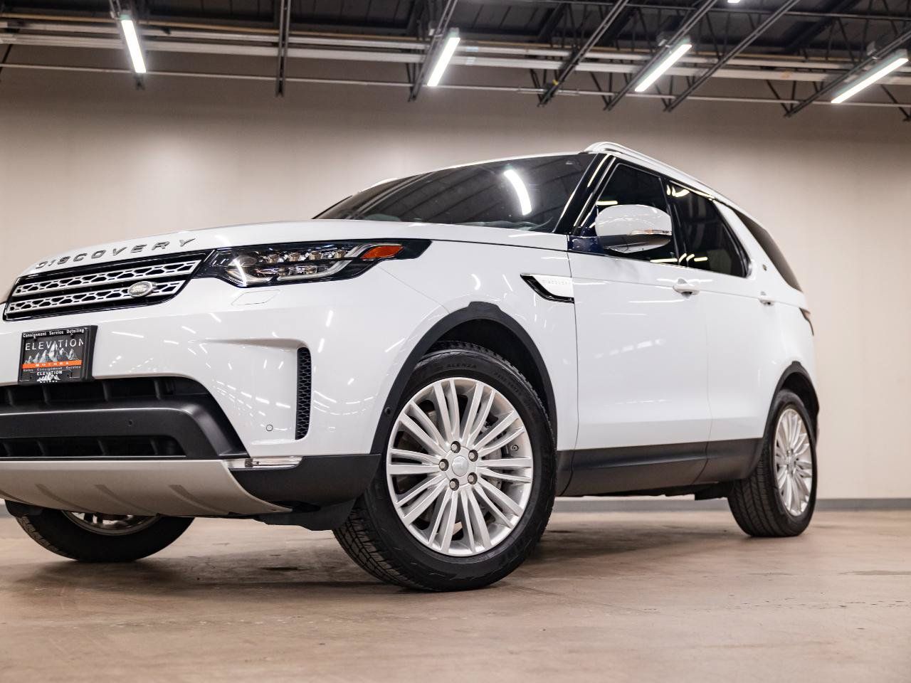 Used 2019 Land Rover Discovery HSE AWD/4WD image 19