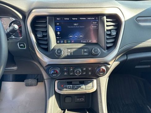 Used 2023 GMC Acadia Denali w/ Denali Technology Package AWD/4WD image 14