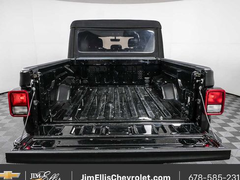 Used 2022 Jeep Gladiator Mojave w/ Trailer Tow Package AWD/4WD image 28