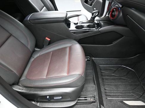 Used 2024 Chevrolet Blazer RS w/ Enhanced Convenience Package FWD image 27