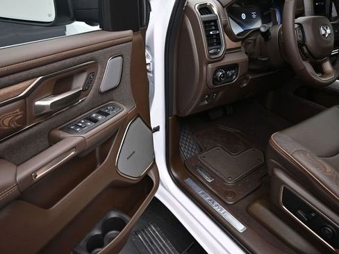 New 2026 RAM 1500 Limited AWD/4WD image 14