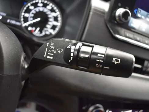 Used 2024 Mitsubishi Outlander Ralliart AWD/4WD image 26