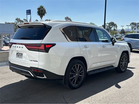 New 2025 Lexus LX 700h F Sport image 6