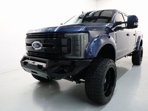 Used 2019 Ford F250 Lariat w/ Lariat Value Package AWD/4WD image 56