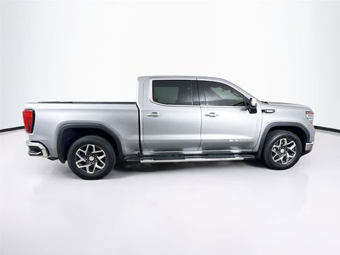 Used 2023 GMC Sierra 1500 SLT w/ SLT Premium Package RWD image 13