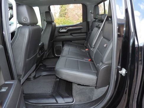 Used 2022 Chevrolet Silverado 1500 RST image 22