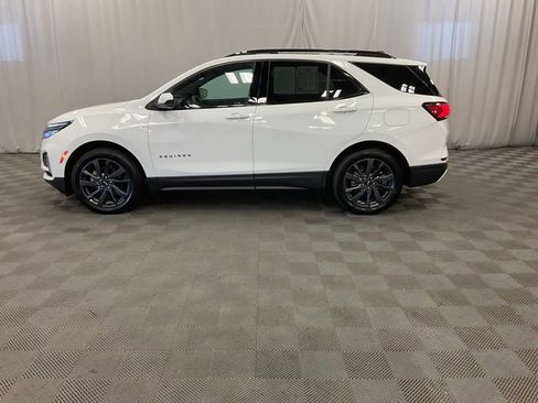 Used 2022 Chevrolet Equinox RS AWD/4WD image 10