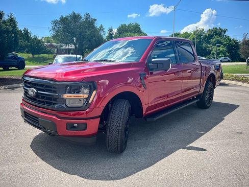 New 2026 Ford F150 XLT w/ Equipment Group 302A MID AWD/4WD image 3