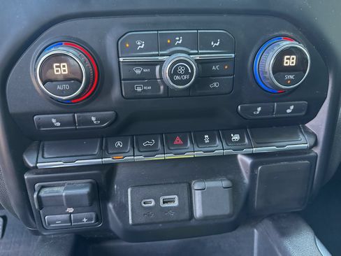 Used 2019 Chevrolet Silverado 1500 RST w/ All-Star Edition AWD/4WD image 19
