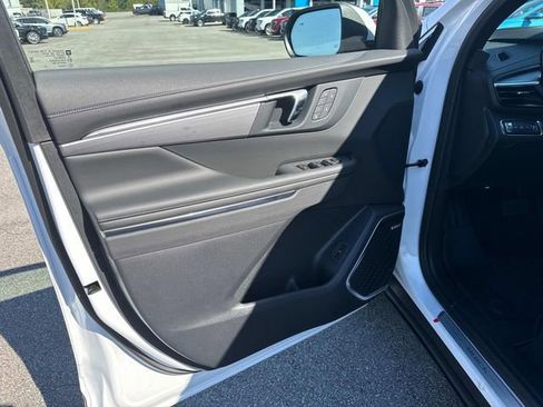 New 2026 Buick Enclave Preferred w/ Power Package image 23