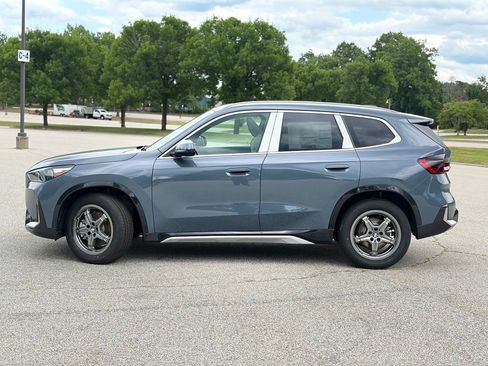 New 2026 BMW X1 xDrive28i w/ Technology Package AWD/4WD image 3