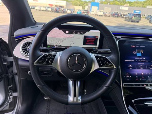 Used 2023 Mercedes-Benz EQE 350+ 4MATIC Sedan image 15