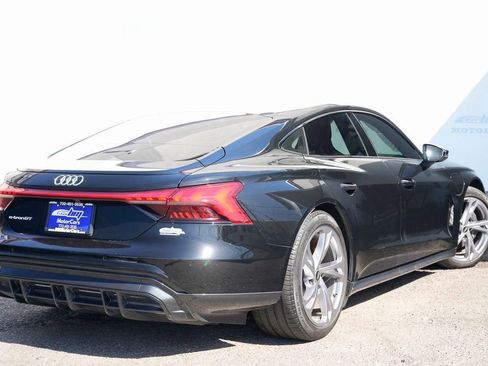 Used 2022 Audi e-tron GT Premium Plus image 3