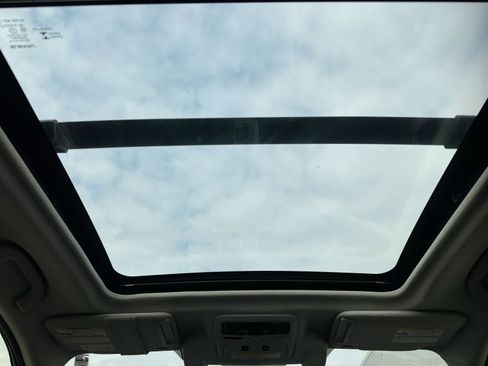 Used 2016 Subaru Forester 2.5i Premium image 23