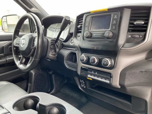 Used 2022 RAM 4500 Tradesman RWD image 15