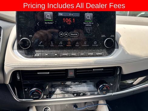 Certified 2023 Nissan Rogue SL w/ SL Premium Package FWD image 8