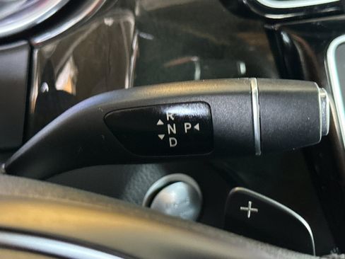 Used 2018 Mercedes-Benz GLE 350 4MATIC image 21