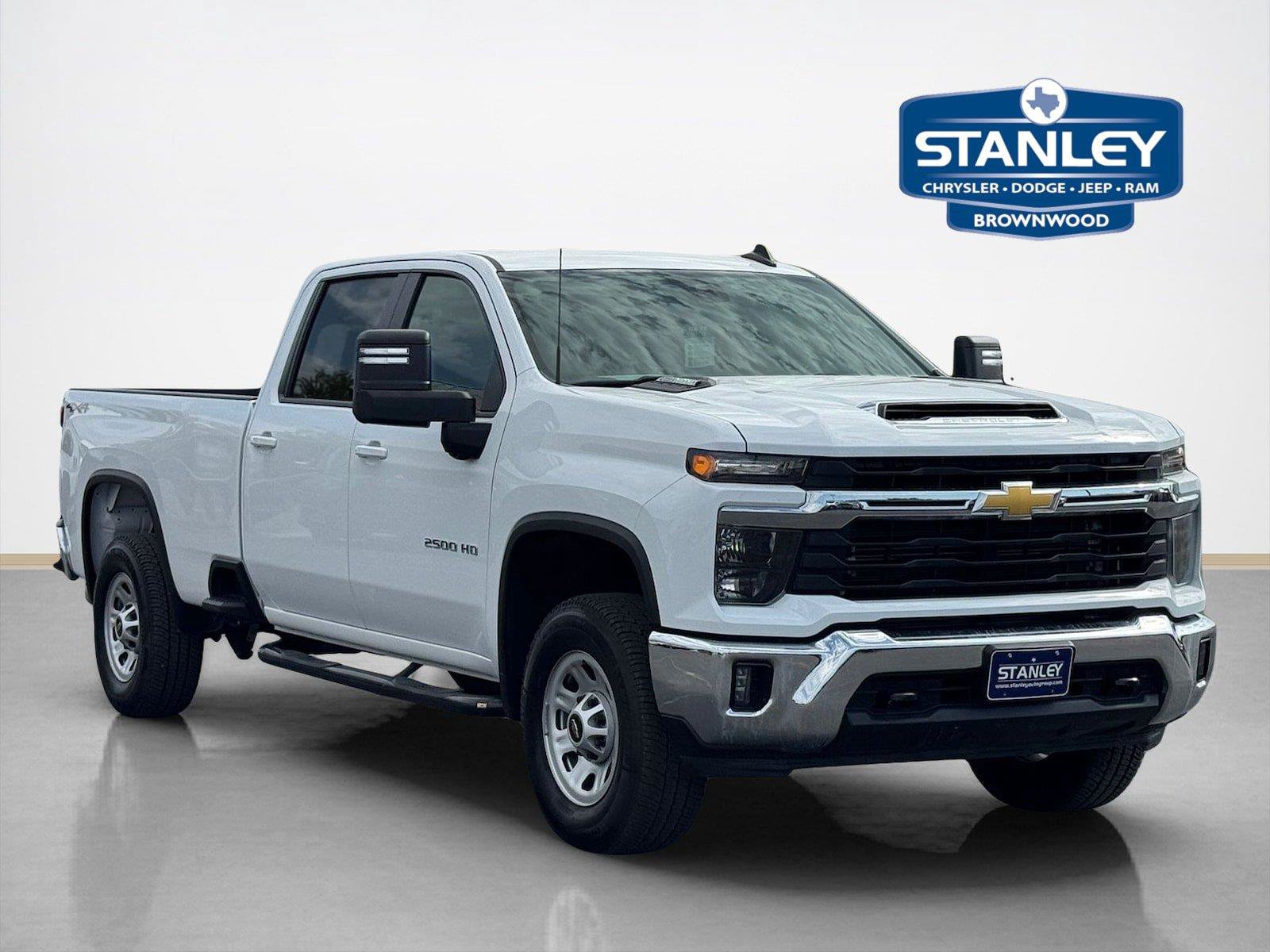 Used 2025 Chevrolet Silverado 2500 LT w/ Convenience Package AWD/4WD image 1