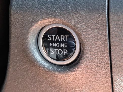 Used 2025 Nissan Frontier S AWD/4WD image 22
