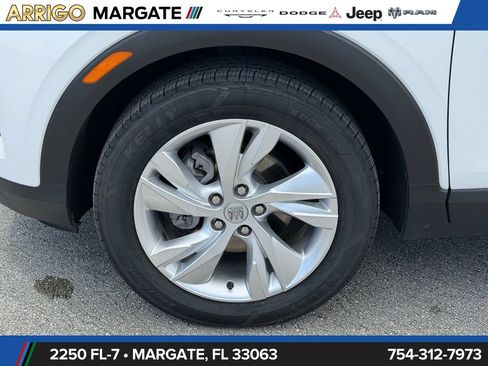 Used 2024 Buick Encore GX Preferred FWD image 19