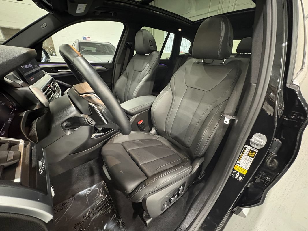 Used 2024 BMW X3 xDrive30i w/ Premium Package w/ZPA AWD/4WD image 9