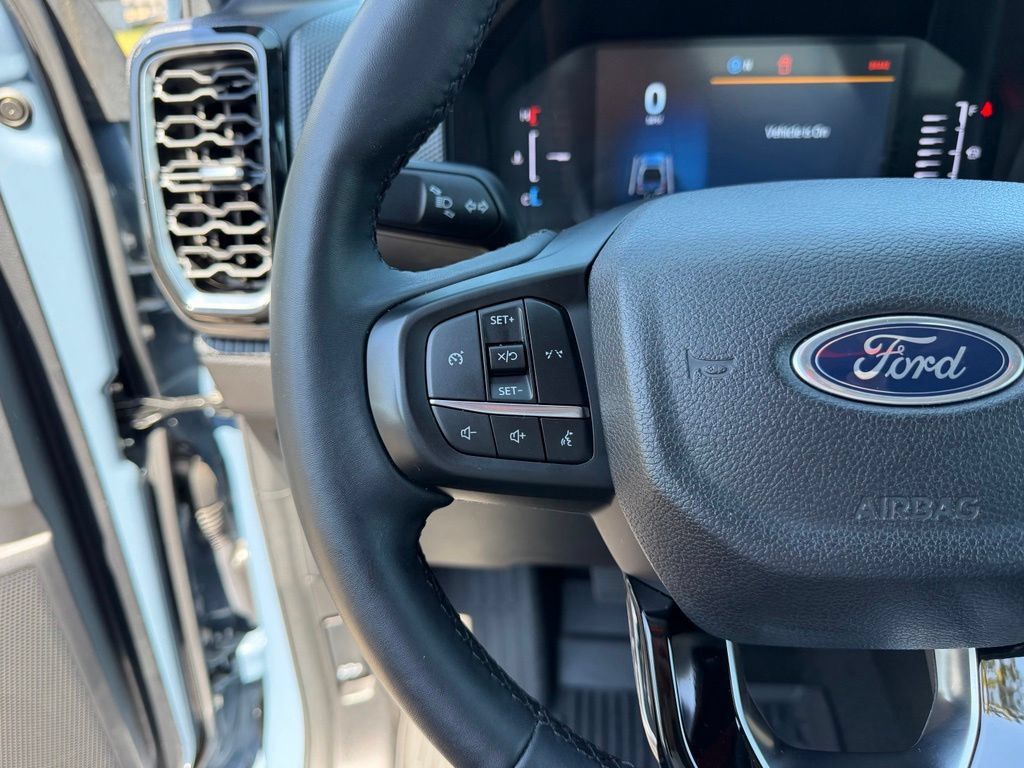 Used 2024 Ford Ranger XLT w/ FX4 Off-Road Package AWD/4WD image 18